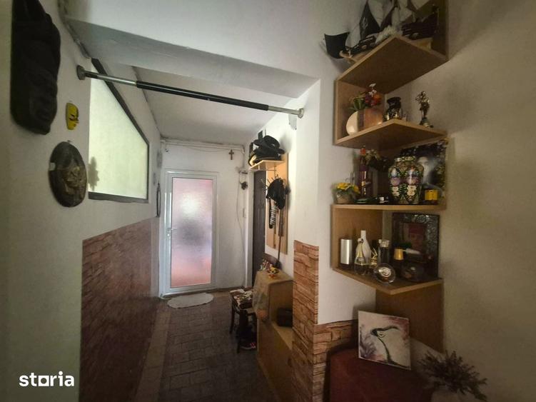 Exclusivitate- camera cu baie intr-un apartament - 5