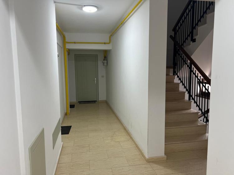 Apartament cu 2 camere decomandat, mobilat în Galata