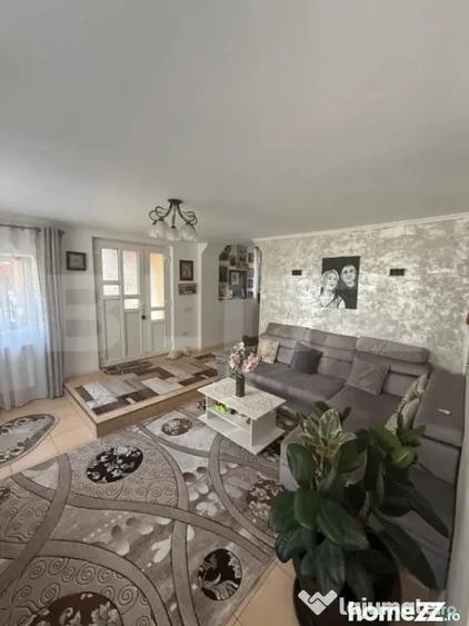 Casa/Vila multifunctioanala 230 mp utili, 520 mp teren, zon - 5