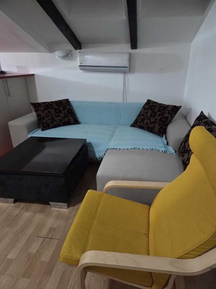 Apartament cu 2 camere semidecomandat în Florești