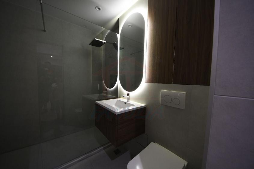 Apartament cu 2 camere decomandat în Faleză