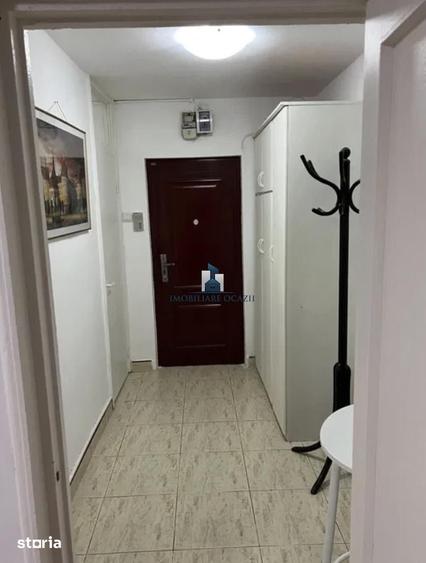Garsonieră decomandată în Berceni