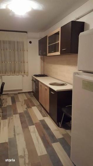 Caut colega de apartament intr-un apartament cu 2 camere - 1