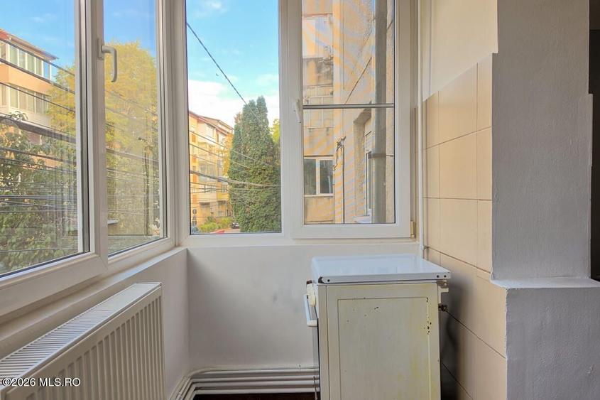 Apartament cu 2 camere decomandat, mobilat în Aradului