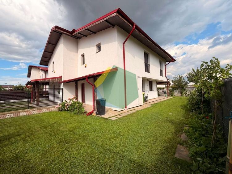 Casă individuală cu 3 camere cu Canalizare în Central