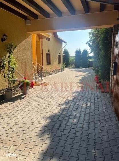 Casă cu 4 camere în Hărman