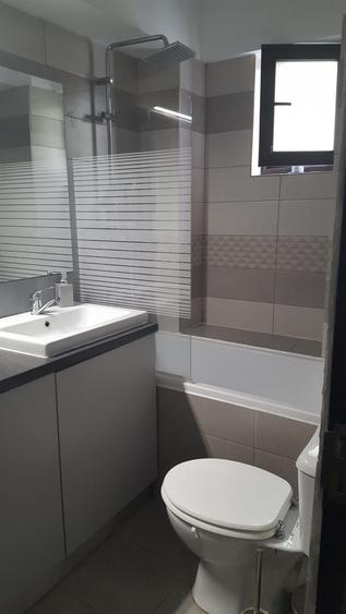 Apartament cu 2 camere decomandat în Granit