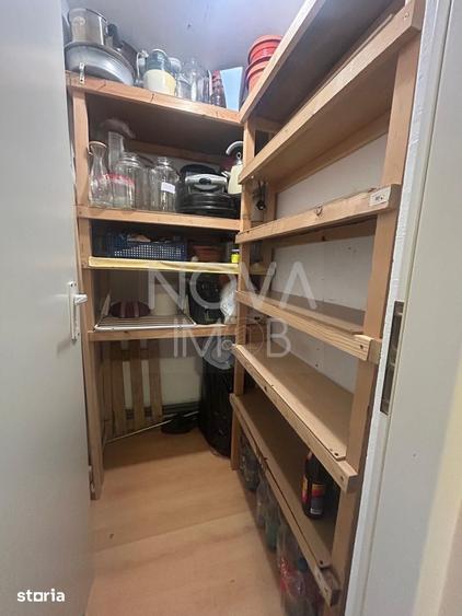 Apartament cu 3 camere, mobilat în Central