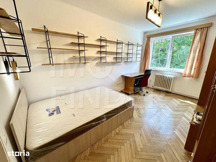 Apartament cu 3 camere decomandat în Central