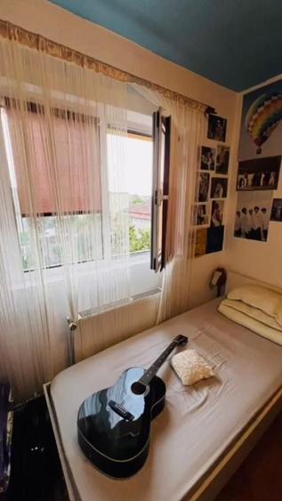 Apartament cu 3 camere decomandat, mobilat în Girocului