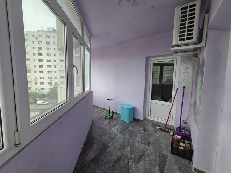 Apartament cu 3 camere decomandat în Dacia