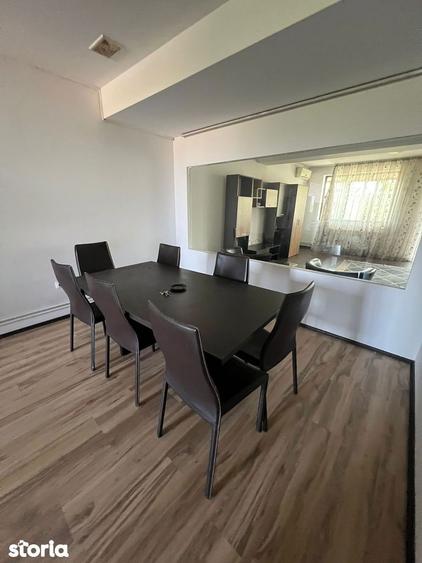 Apartament cu 3 camere, mobilat în Colentina