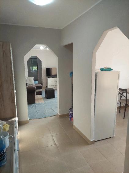 Apartament cu 2 camere decomandat în Orșova