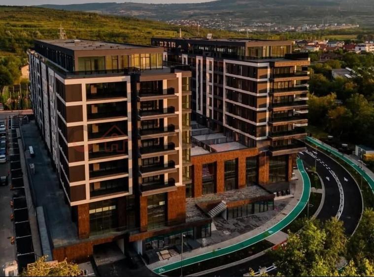 Etaj Intermediar, 2 balcoane, bloc 2025 - Sopor - 7