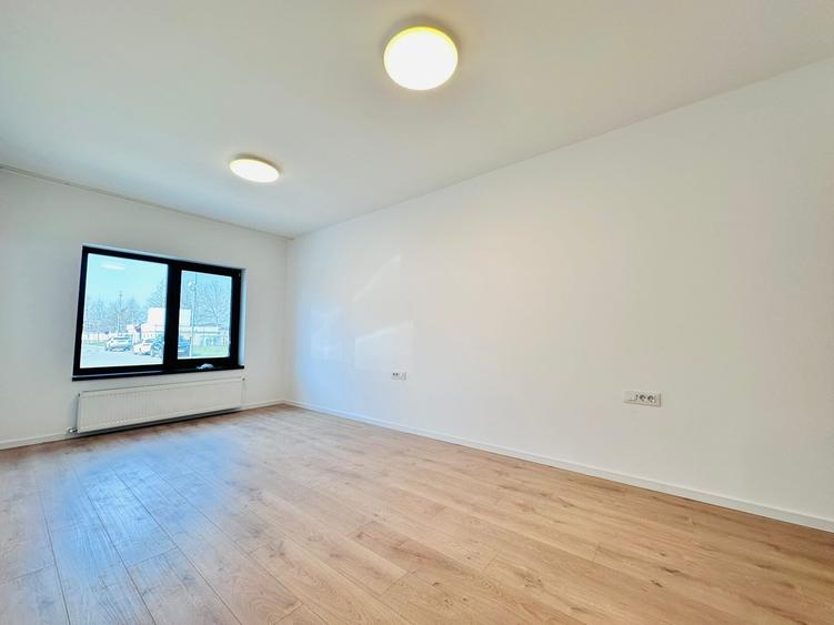 Duplex cu 5 camere cu Teren 320 Mp în Central