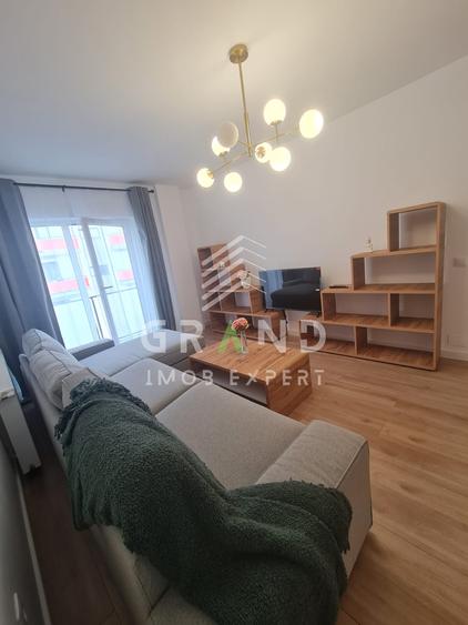Apartament cu 2 camere decomandat, mobilat în Florești
