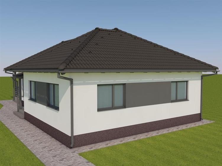 Casă individuală cu 4 camere cu Canalizare în Lăzarea