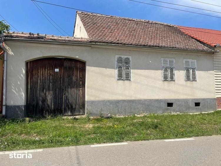 Casă cu 3 camere cu Teren 130 Mp în Pianu