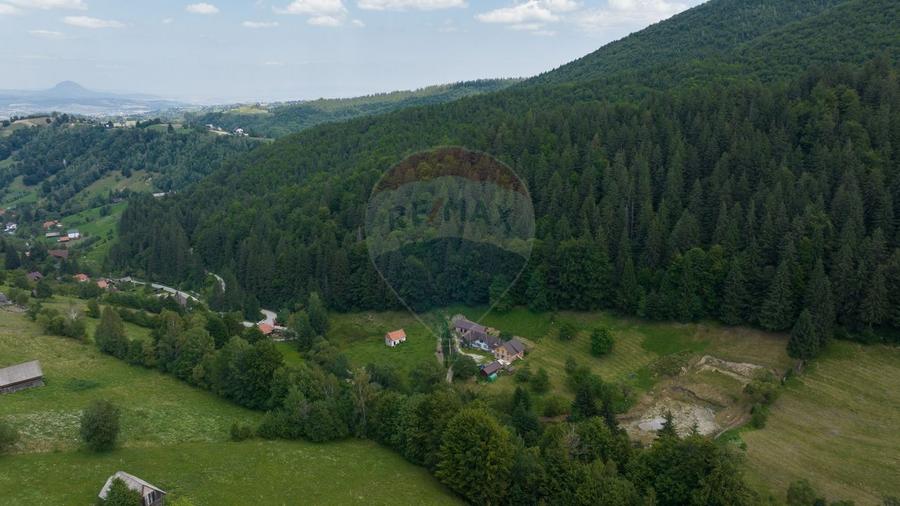 Teren Construcții intravilan de 2891 mp, în Bran