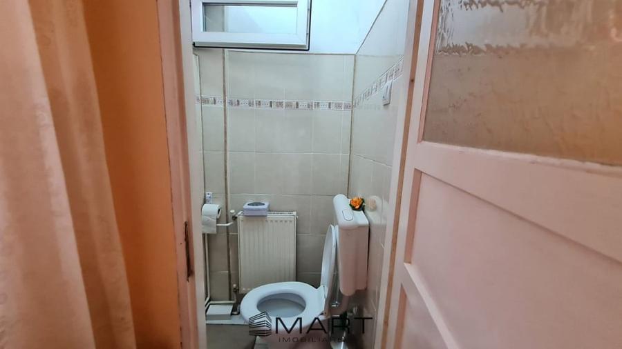 Casă cu 2 camere cu Teren 200 Mp în Central