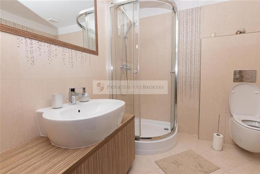 Apartament cu 2 camere semidecomandat, mobilat în Pipera