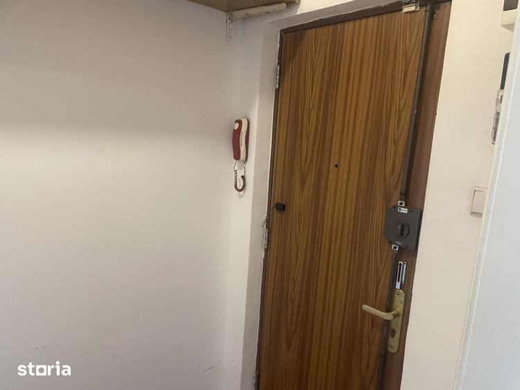 Apartament cu 2 camere în Centrul Civic