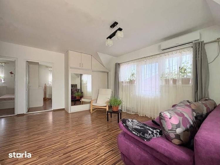 Casă cu 5 camere cu Teren 249 Mp în Valu lui Traian