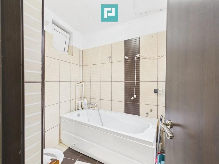 Apartament cu 5 camere decomandat în Cișmigiu