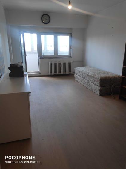 Apartament cu 3 camere decomandat în Bucur Obor