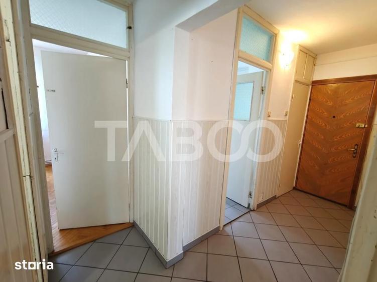 Apartament decomandat 2 camere cu pivnita si balcon - zona Terezian - 2