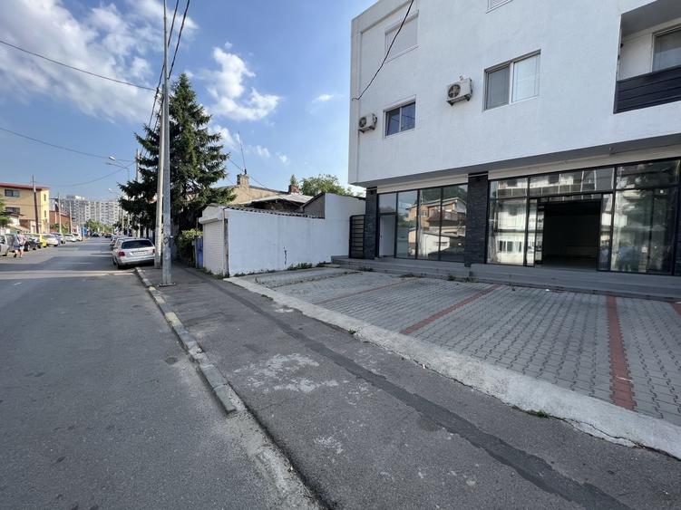 Spațiu comercial, de 277 mp, în Crângași