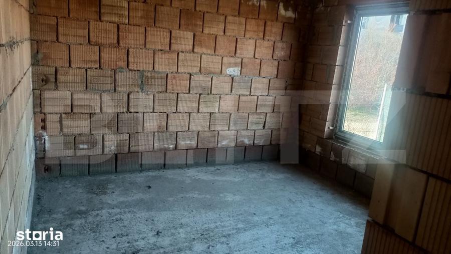 Casă cu 4 camere decomandat cu Teren 600 Mp în Beclean