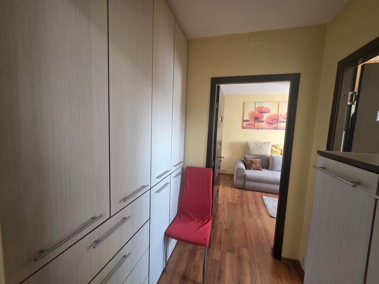 Apartament cu 2 camere semidecomandat în Astra
