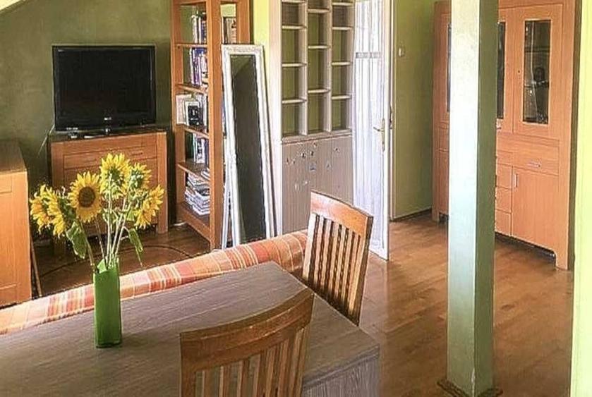 Apartament cu 3 camere decomandat în Andrei Mureșanu