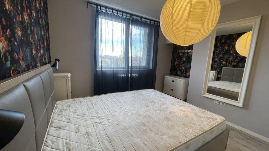 Apartament cu 2 camere semidecomandat în Arcul de Triumf