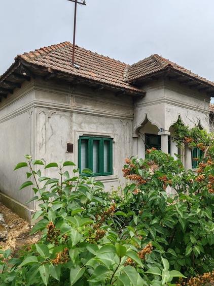 Casă cu 3 camere în Beiu