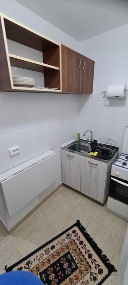 Garsonieră decomandată în Central