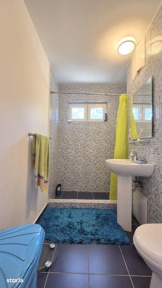 Apartament cu 3 camere decomandat în Titan — fotografia 1