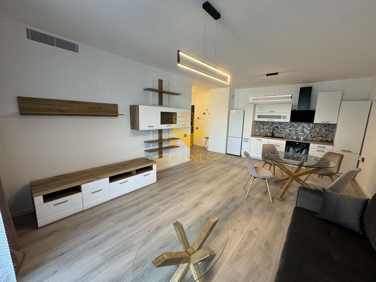 Apartament cu 2 camere semidecomandat, mobilat în Gară
