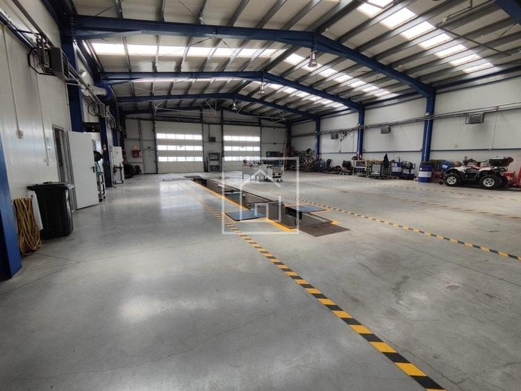 Spațiu comercial, de 180 mp, în Șura Mare