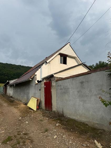 Casă cu 2 camere în Vâlcele