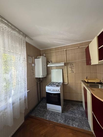 Apartament cu 2 camere decomandat în Găvana