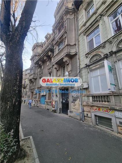 Apartament cu 5 camere decomandat, mobilat în Pache Protopopescu