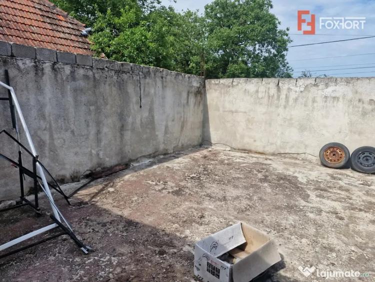 Casă cu 3 camere cu Teren 2096 Mp în Ianova