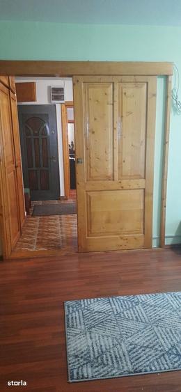 Apartament cu 3 camere în Dacia