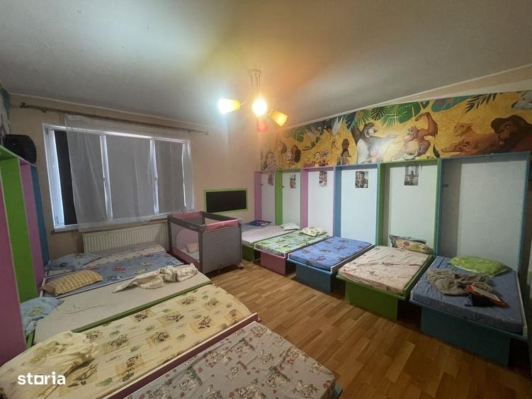 Casă cu 4 camere în Complex Studențesc