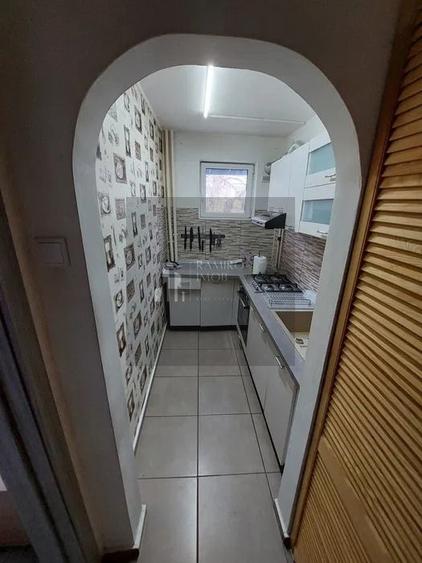 Apartament cu 2 camere decomandat, mobilat în Olteniței