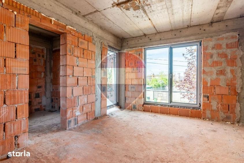 Casă cu 4 camere în Central