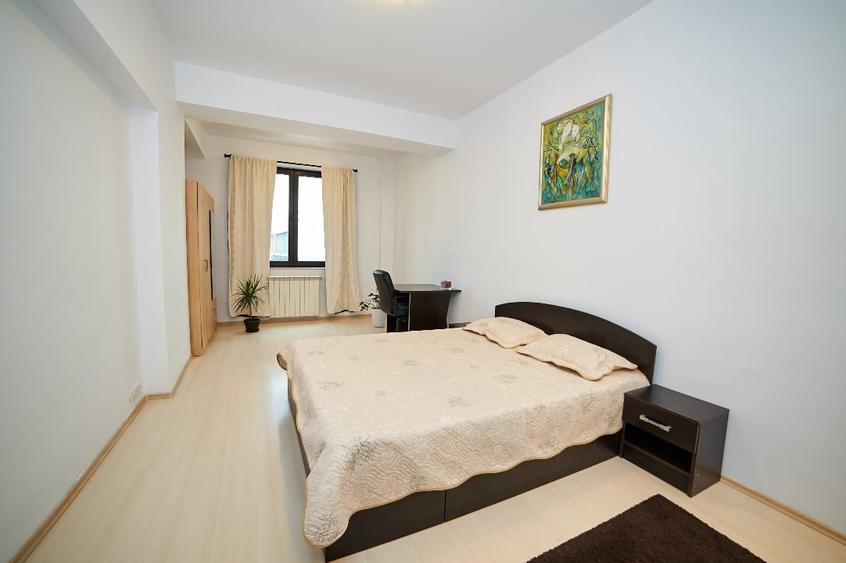 Apartament cu 2 camere semidecomandat, mobilat în Herăstrău