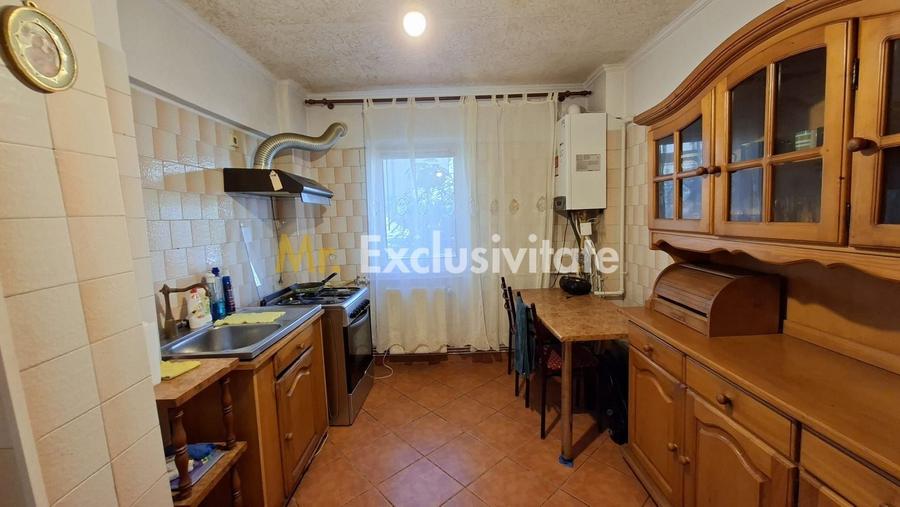 Apartament cu 3 camere decomandat în Exercițiu